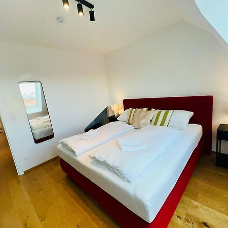 Orestaliving - Penthouse With Designer Renovation Wien Exteriör bild