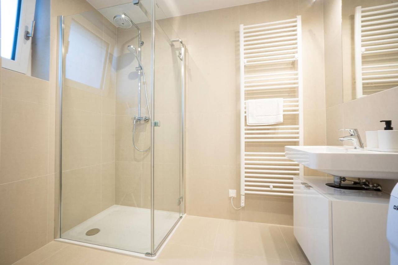 Orestaliving - Penthouse With Designer Renovation Wien Exteriör bild