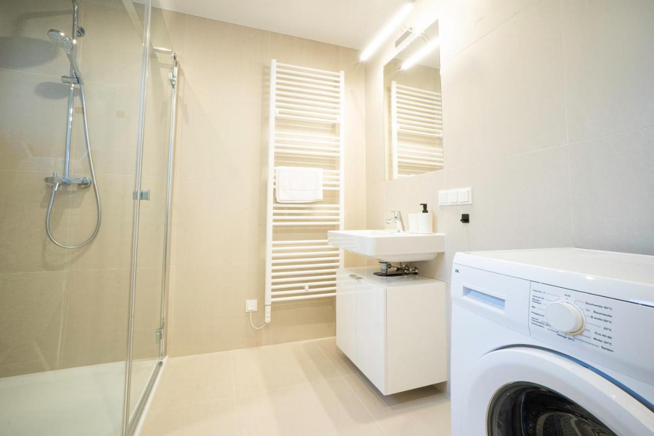 Orestaliving - Penthouse With Designer Renovation Wien Exteriör bild